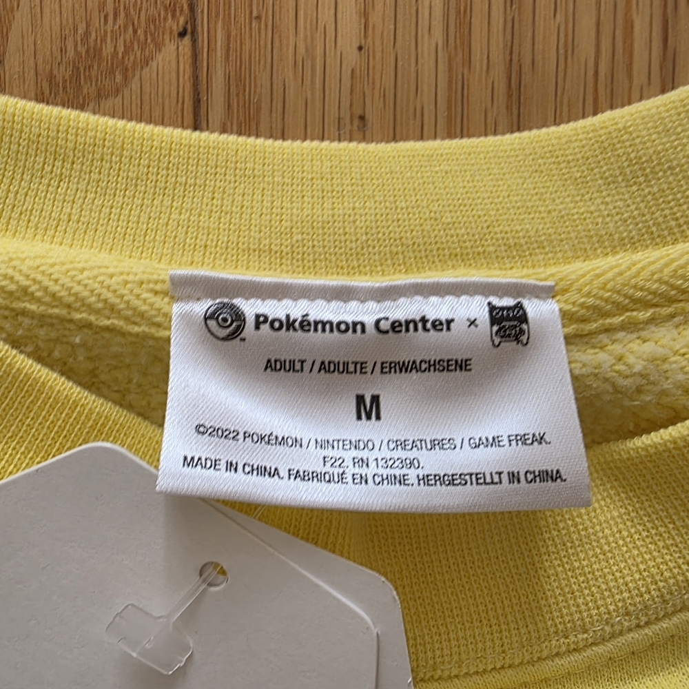 Pokémon Center × OMOCAT: Electric Type Midweight Crew Neck Sweatshirt, Medium - Picture 7 of 11